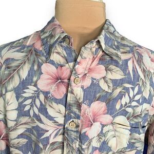 Cooke Street Shirt Short Sleeve Pink Hibiscus Tropical Hawaiian Floral Printed